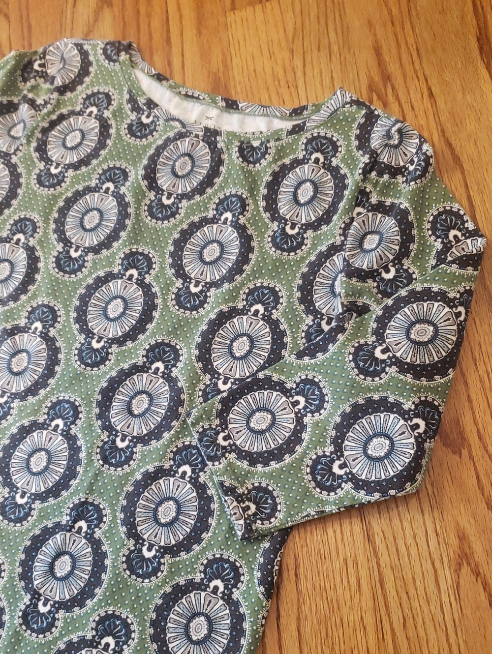 Talbots Green and Blue Patterned Women's Top Size: LP